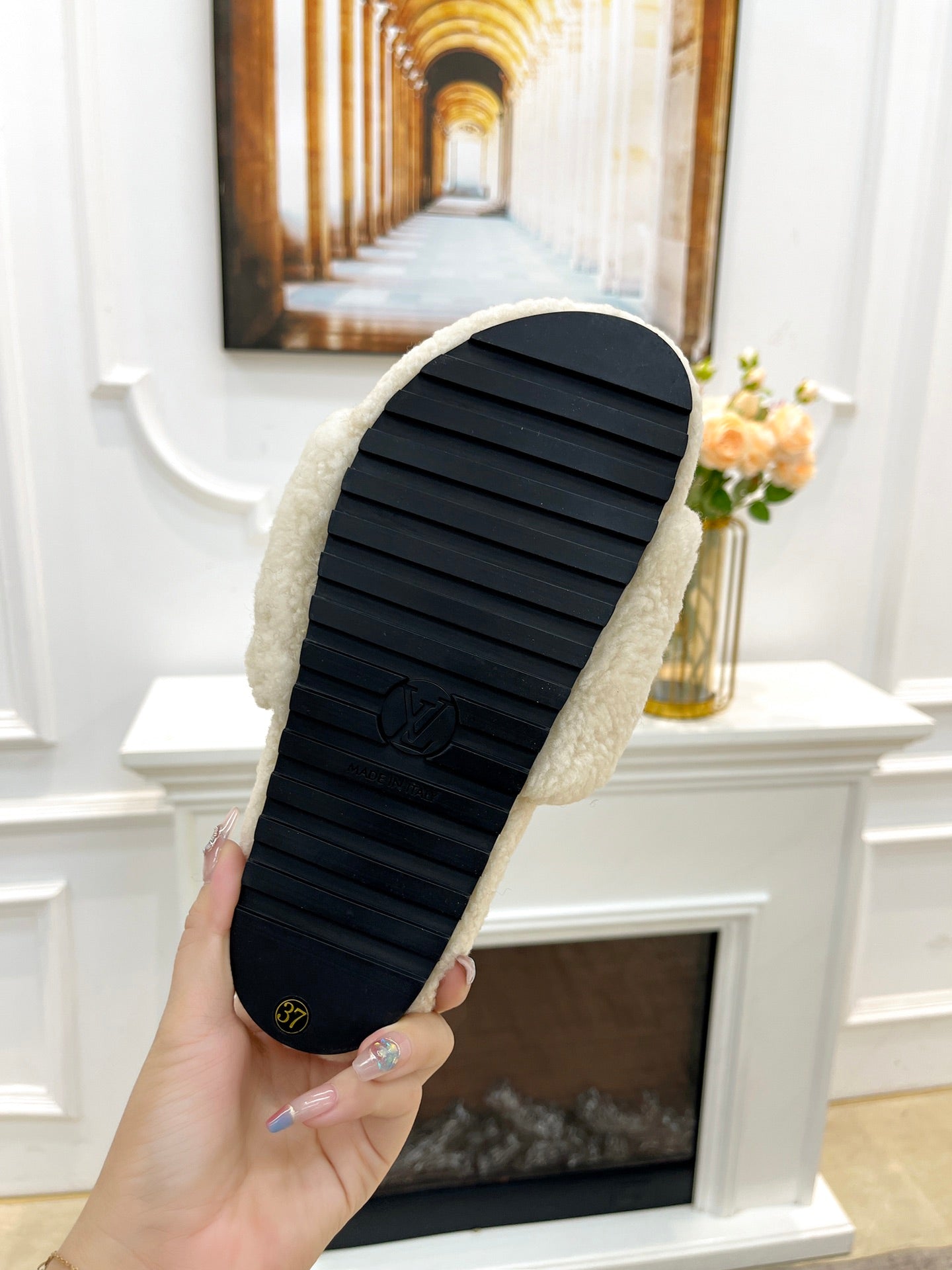 LOUIS VUITTON LV FLAT SLIPPER IN WHITE MIX COBALT BLUE SHEARLING