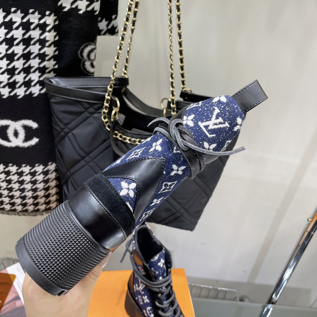 LOUIS VUITTON LAUREATE PLATFORM BOOTS IN BLACK SUEDE AND NAVY BLUE MONOGRAM JACQUARD PATTERN