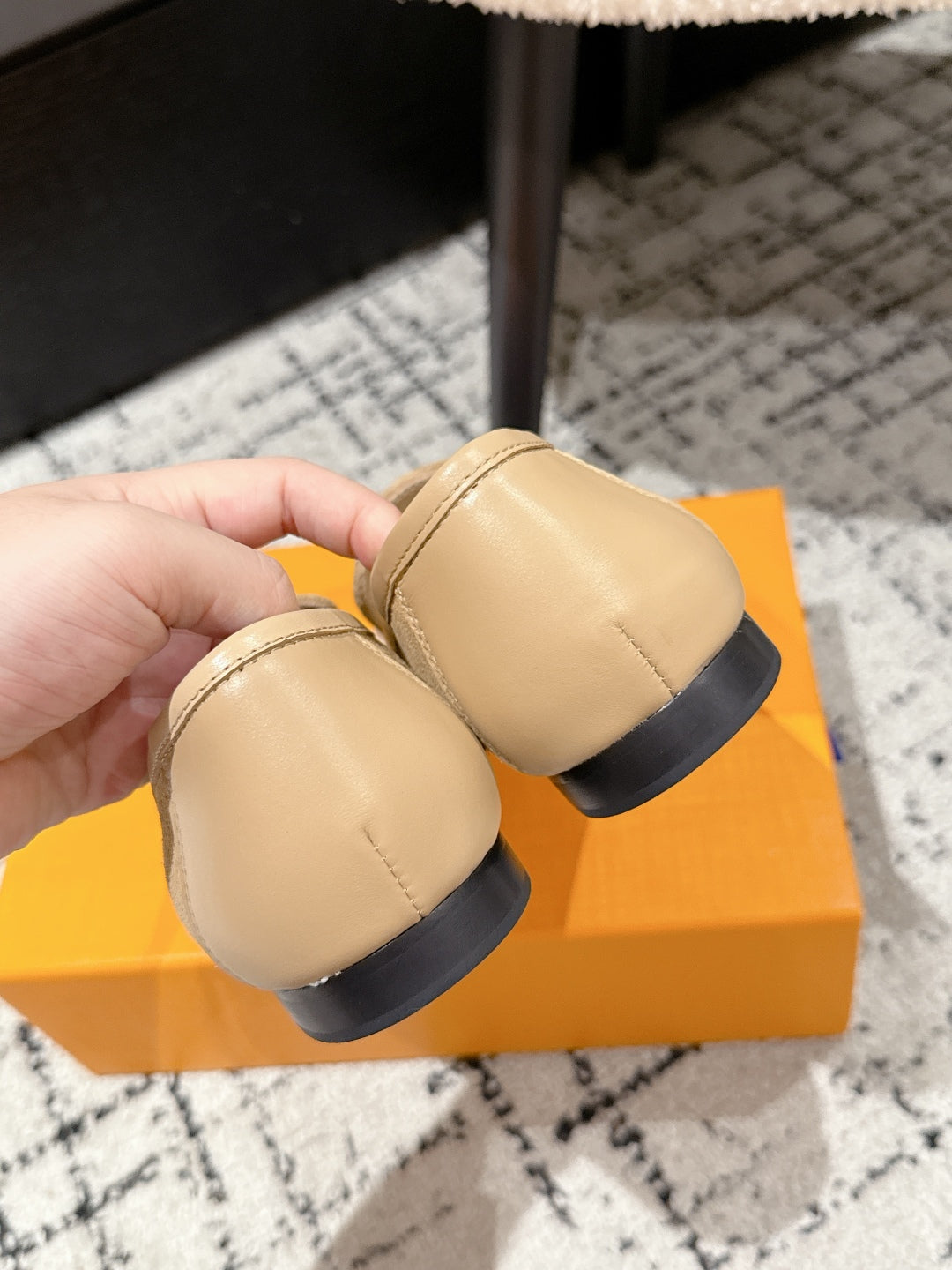 LOUIS VUITTON LV LOAFER 25S IN BEIGE SUEDE AND CALFSKIN