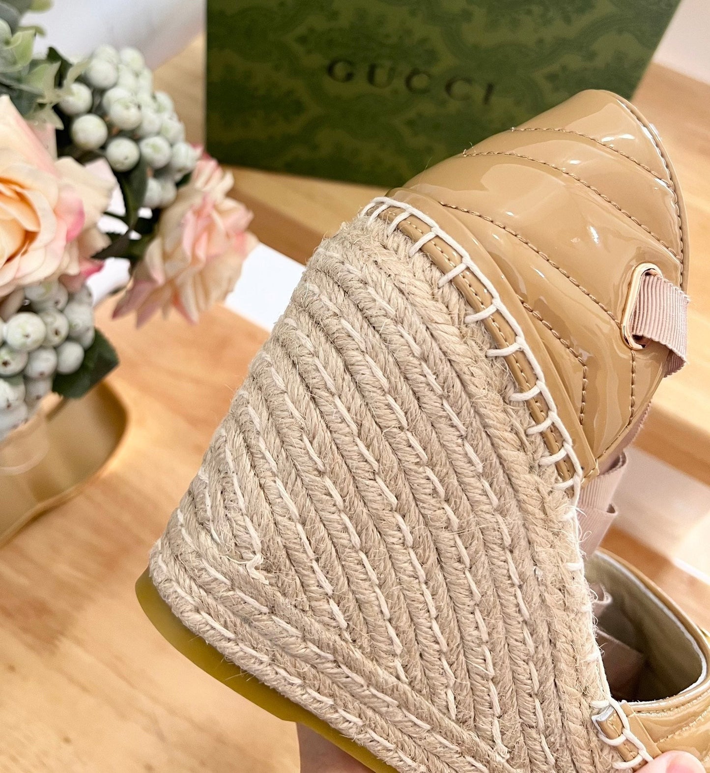 GUCCI Crochet platform Espadrilles Saddle Brown