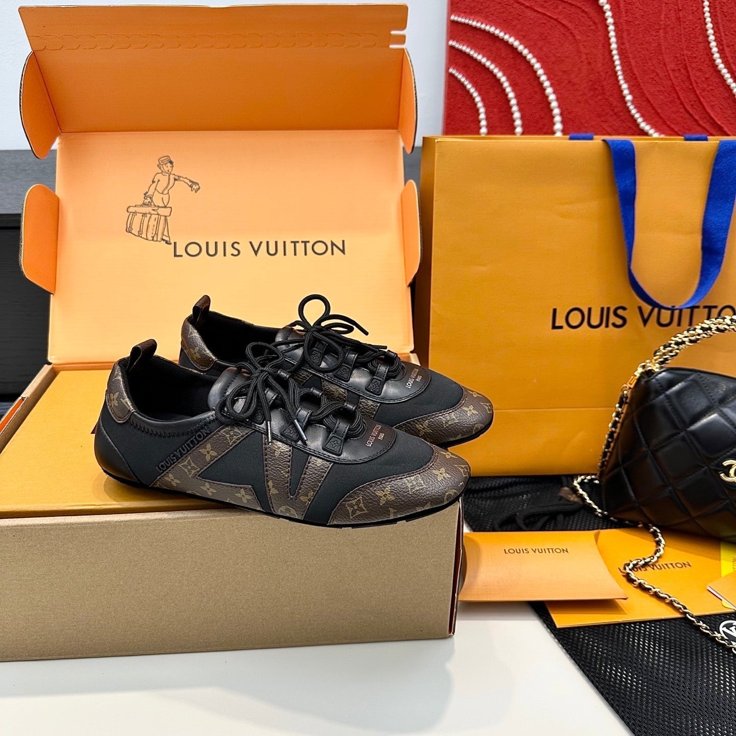 LOUIS VUITTON SNEAKERINA TRAINERS IN BROWN AND BLACK FABRIC AND CANVAS