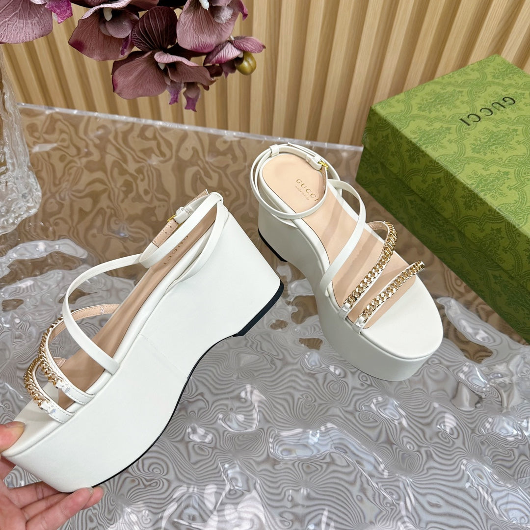 GUCCI PLATFORM SANDAL WHITE CALFSKIN WITH CHAINS