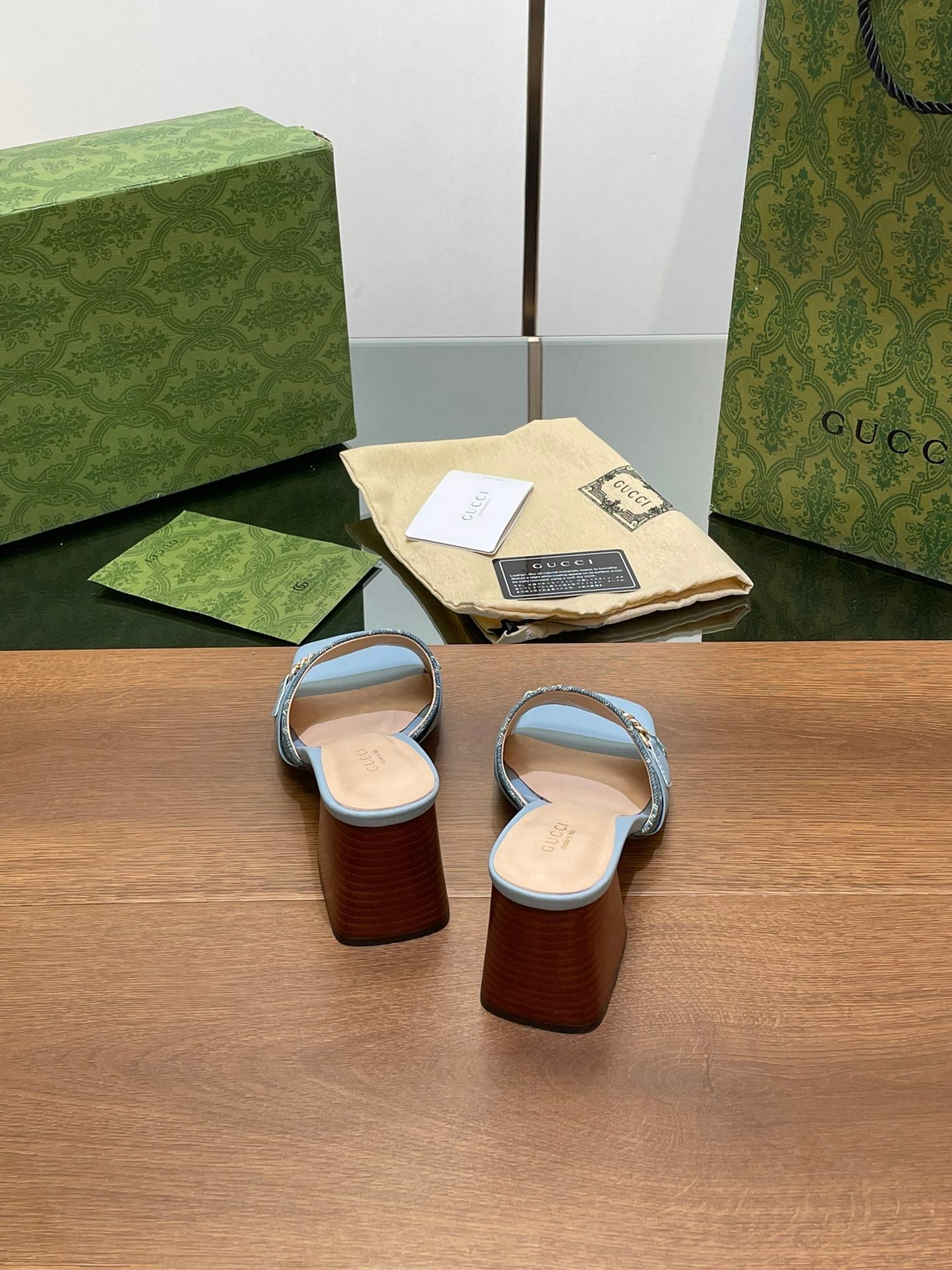 GUCCI SIGNORIA SLIDE SANDAL SKY DENIM