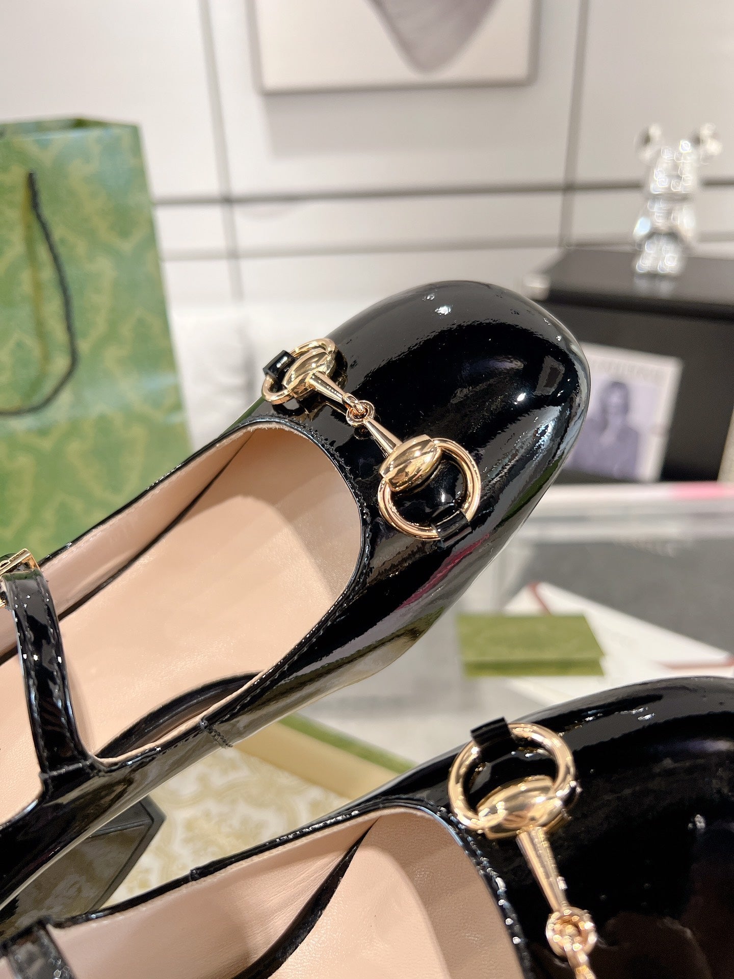 GUCCI HORSEBIT MARY JANE HEEL IN BLACK CALFSKIN GOLD HARDWARE