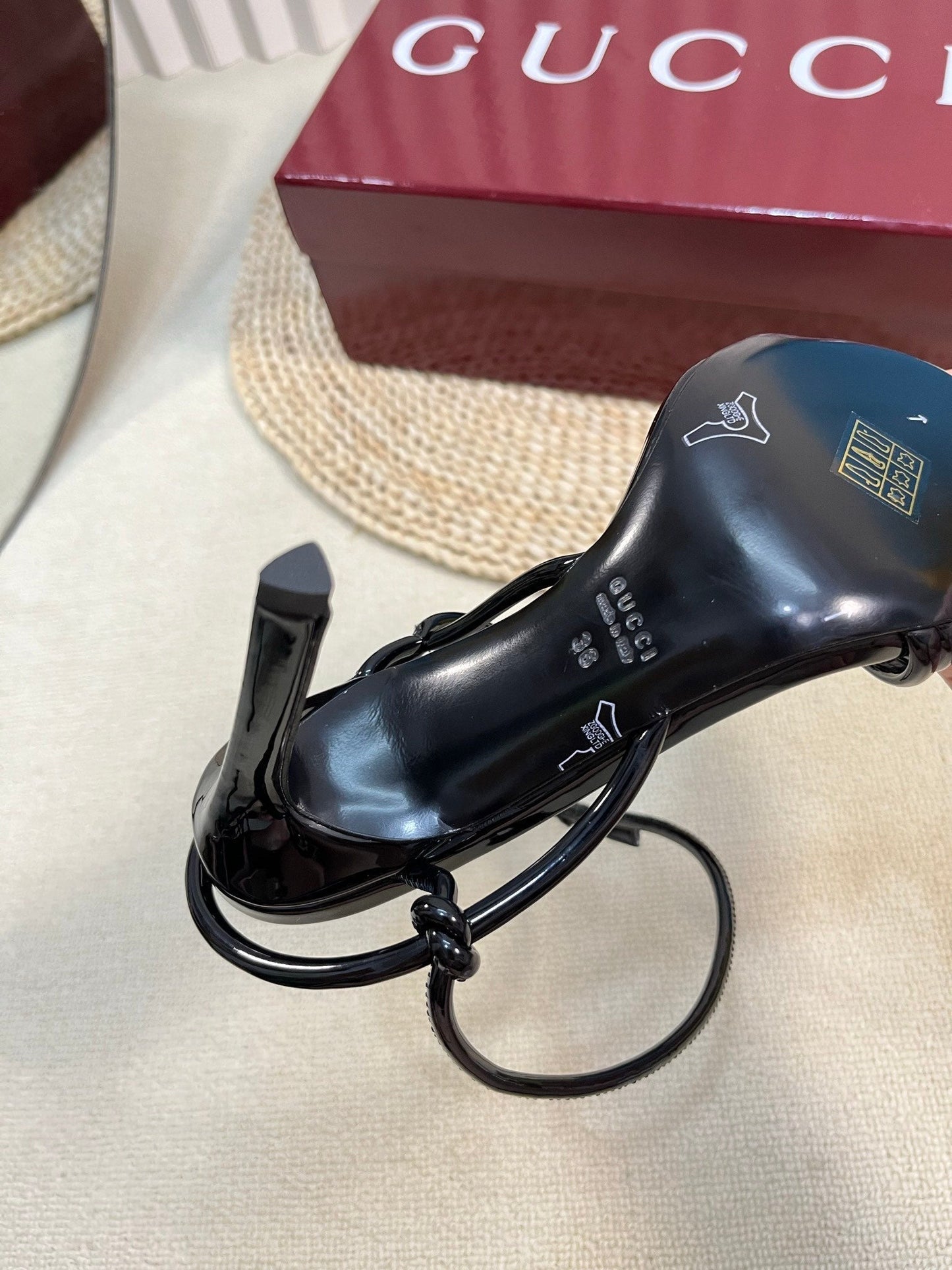 GUCCI HIGH SANDAL 10 CM IN BLACK GLOSSY CALFSKIN