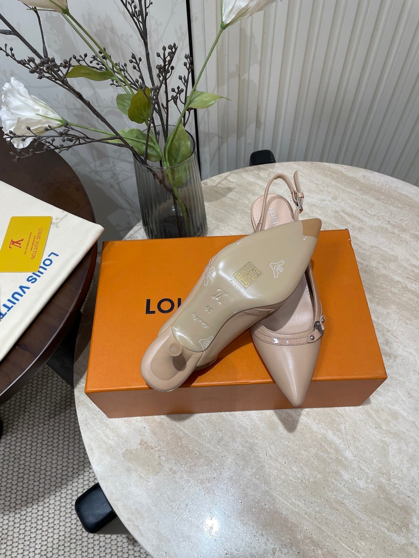 LOUIS VUITTON HIGH SLINGBACKS 5 CM IN BEIGE CREAM CALFSKIN