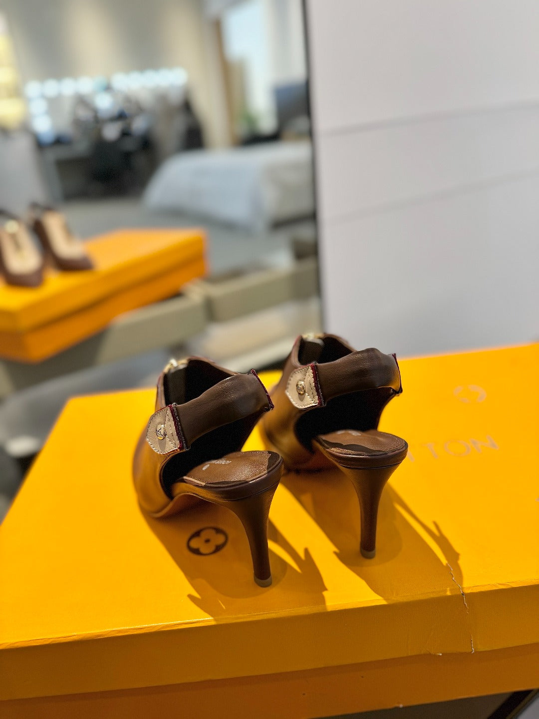 LOUIS VUITTON ALLURE HIGH 8 CM SLINGBACK IN CHOCOLATE MIX SAND BROWN CALFSKIN