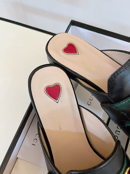 GUCCI SLIPPER PRINCETOWN BLACK