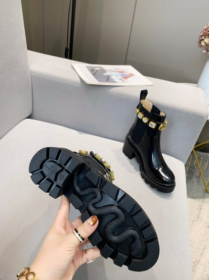 GUCCI CRYSTAL ANKLE BOOTS IN BLACK CALFSKIN GHW