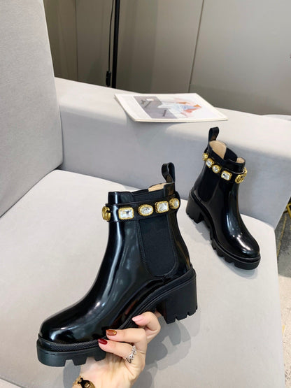 GUCCI CRYSTAL ANKLE BOOTS IN BLACK CALFSKIN GHW