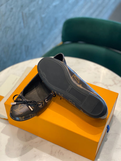 LOUIS VUITTON LV WOMEN'S BALLET FLAT IN CHOCOLATE BROWN MONOGRAM CALFSKIN WITH BOW
