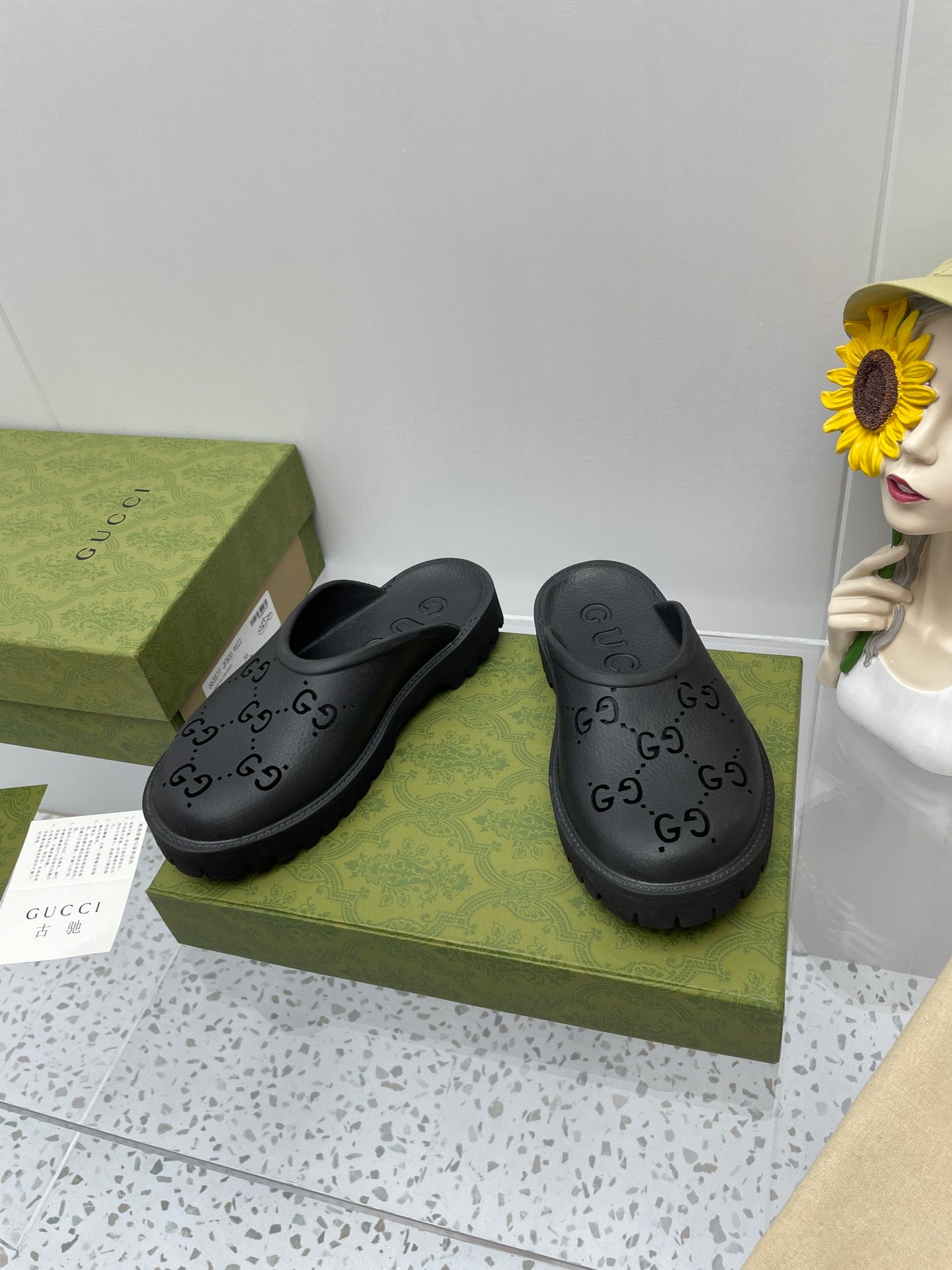 GUCCI PLATFORM PERFORATED G SANDAL BLACK IP FOAM