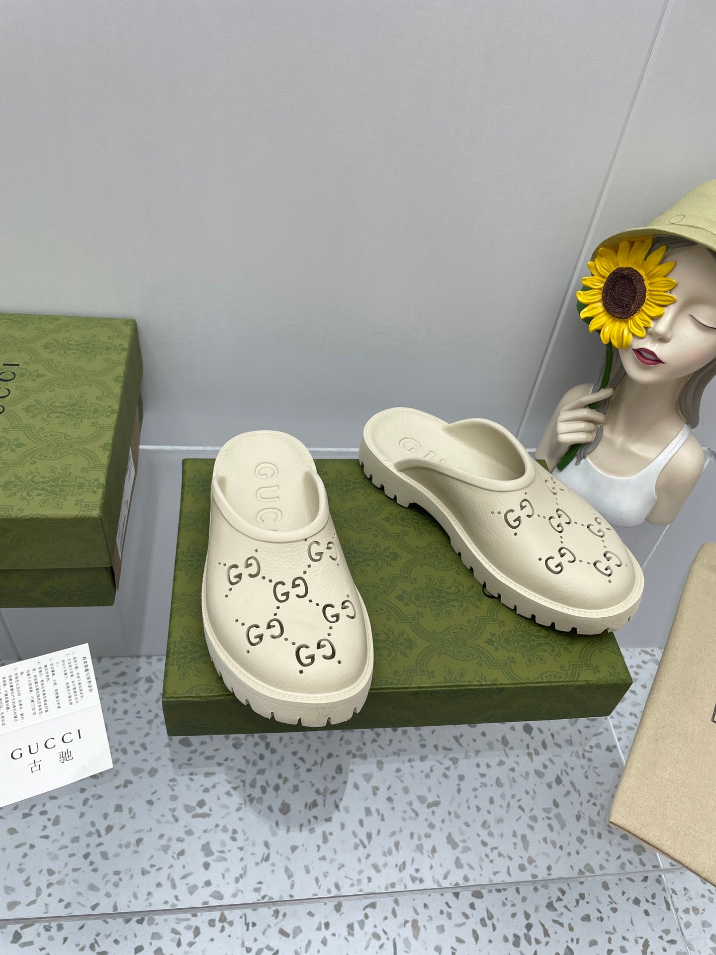 GUCCI PLATFORM PERFORATED G SANDAL CREAM IP FOAM