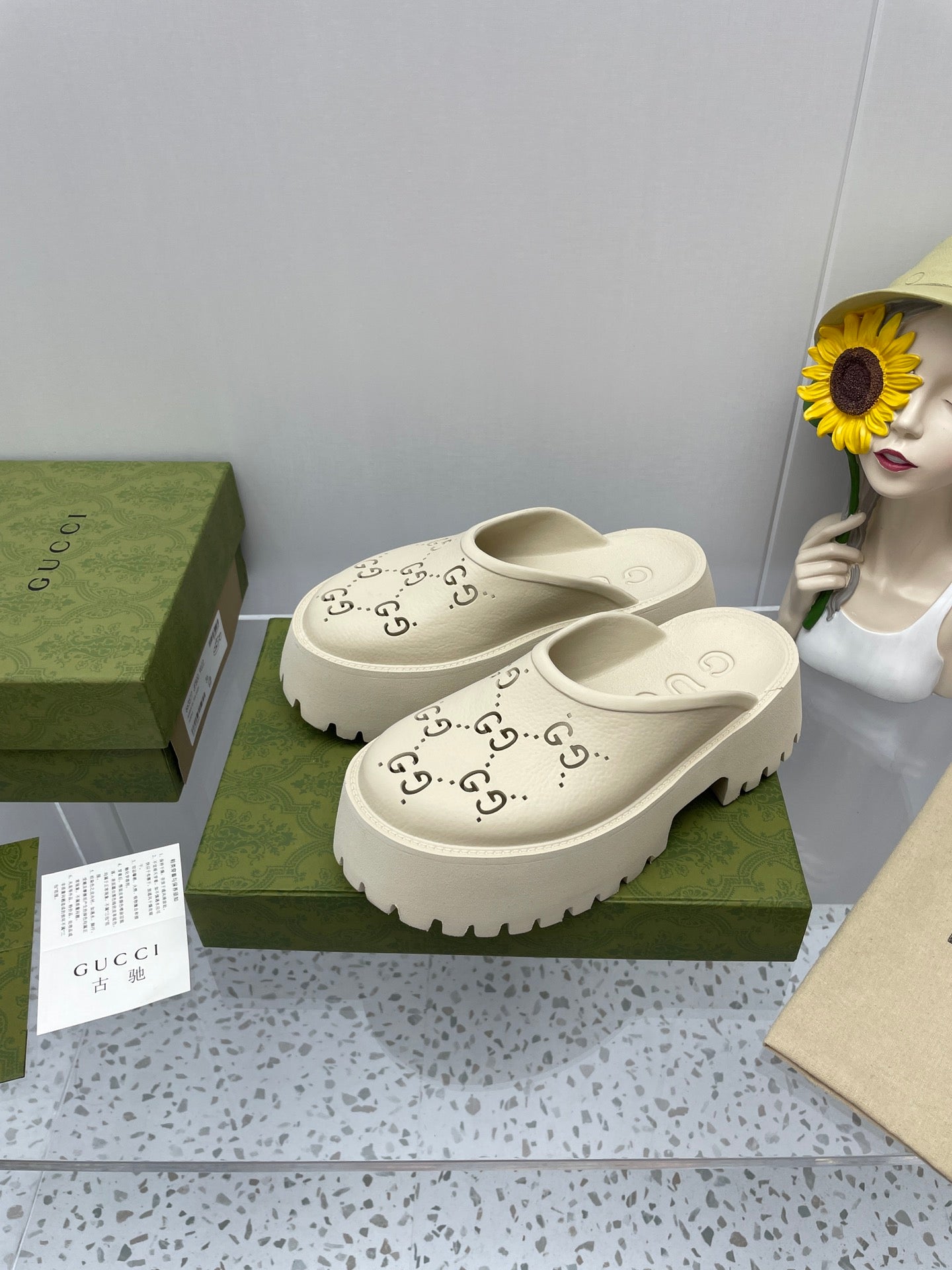 GUCCI PLATFORM PERFORATED G 55 SANDAL CREAM IP FOAM