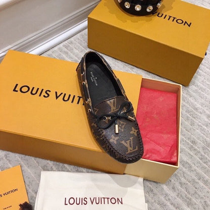 LOUIS VUITTON LV WOMEN'S DRIVER MOCCASIN IN CHOCOLATE BROWN MONOGRAM CALFSKIN