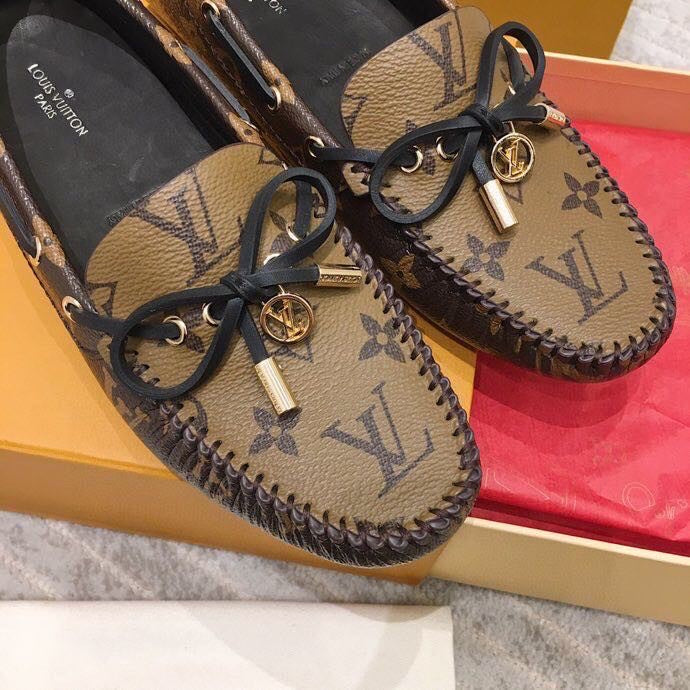 LOUIS VUITTON LV WOMEN'S DRIVER MOCCASIN IN CAMEL BROWN MONOGRAM CALFSKIN