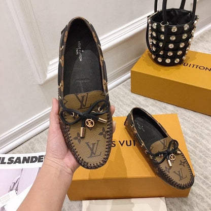 LOUIS VUITTON LV WOMEN'S DRIVER MOCCASIN IN CAMEL BROWN MONOGRAM CALFSKIN