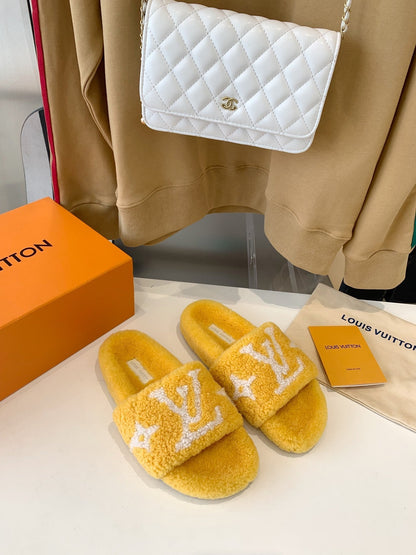 LOUIS VUITTON LV WOMEN'S PASEO FLAT SLIPPER IN YELLOW FLEECE WITH WHITE LOGO