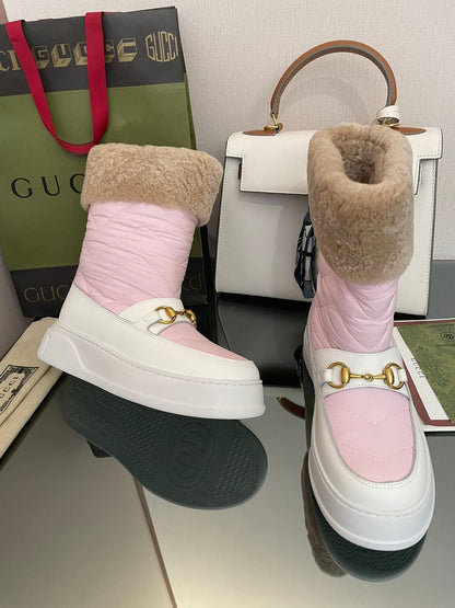 GUCCI HORSEBIT ANKLE BOOTS WITH MERINO TRIM IN LIGHT PINK NYLON MIX WHITE CALFSKIN