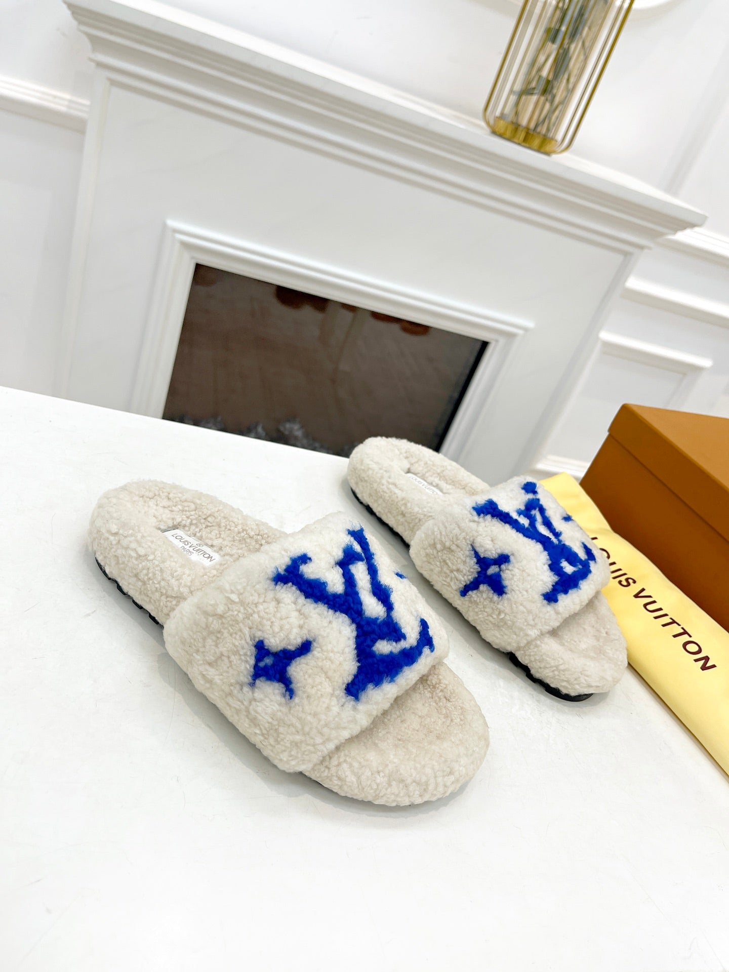 LOUIS VUITTON LV FLAT SLIPPER IN WHITE MIX COBALT BLUE SHEARLING