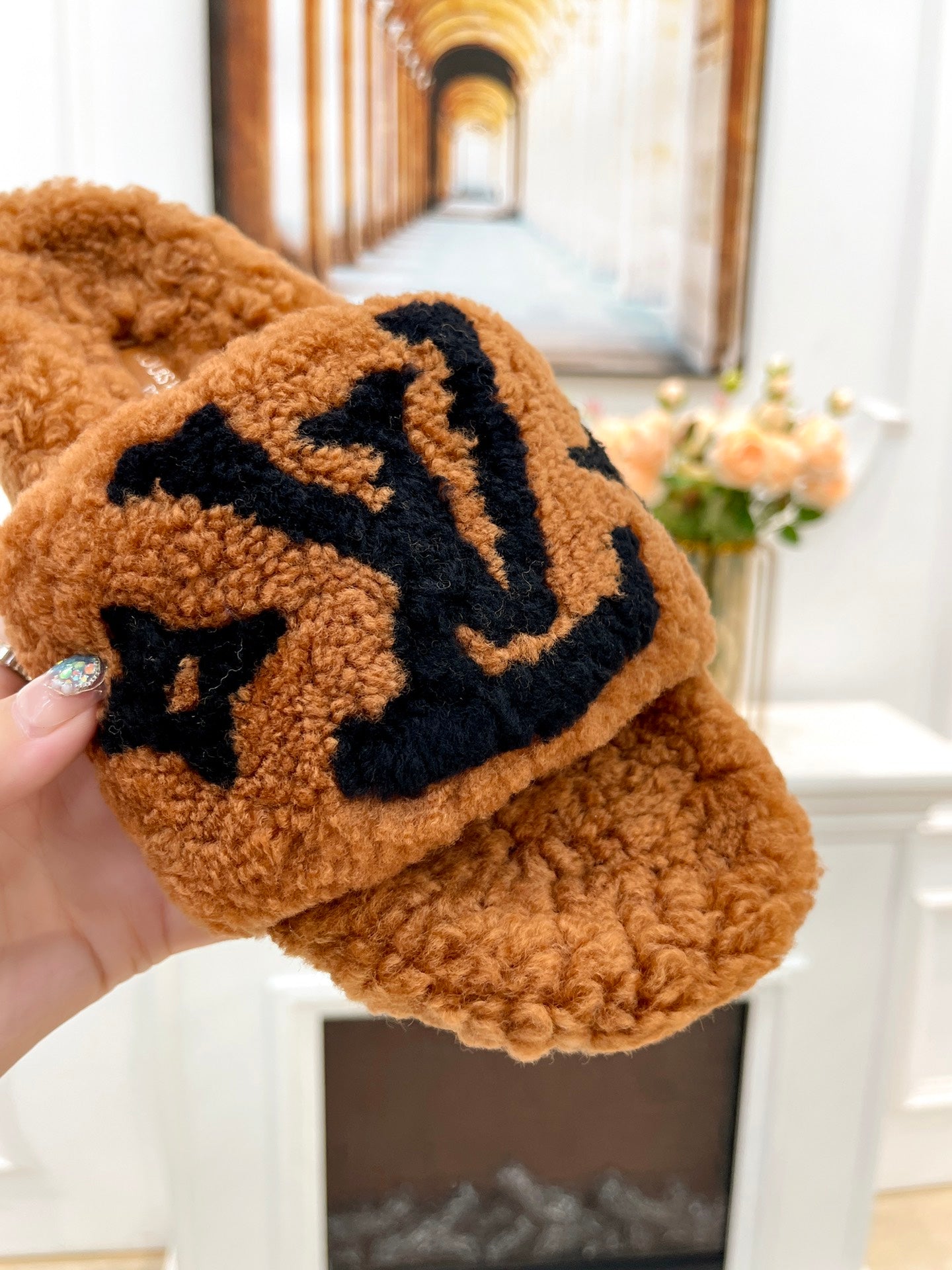 LOUIS VUITTON LV FLAT SLIPPER IN GINGERBREAD BROWN MIX BLACK SHEARLING