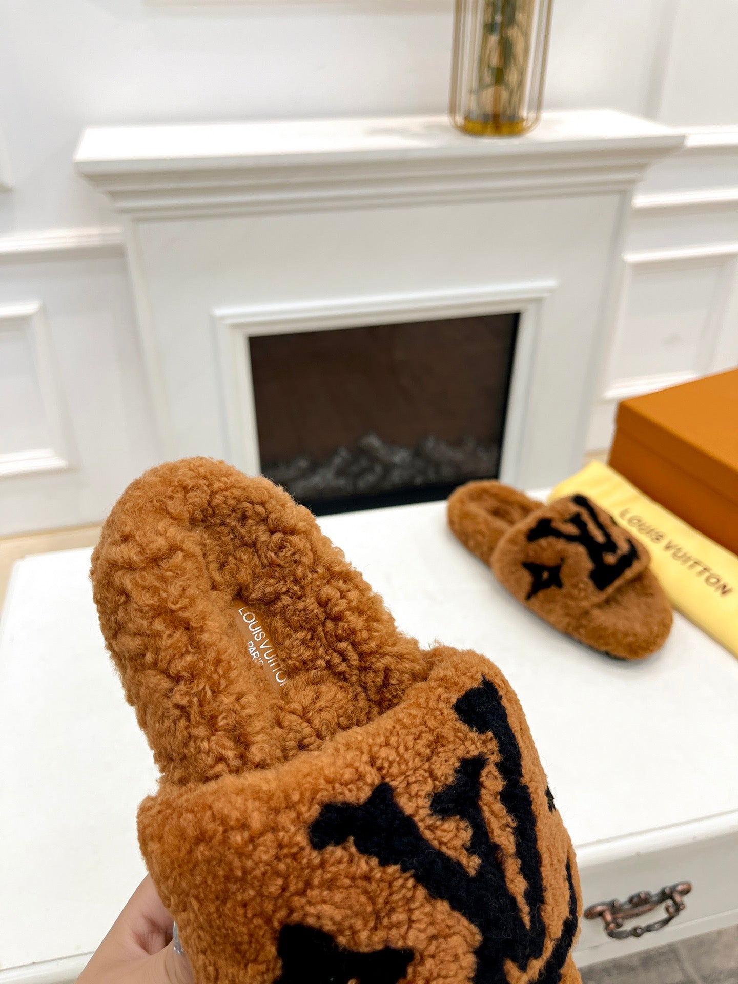 LOUIS VUITTON LV FLAT SLIPPER IN GINGERBREAD BROWN MIX BLACK SHEARLING