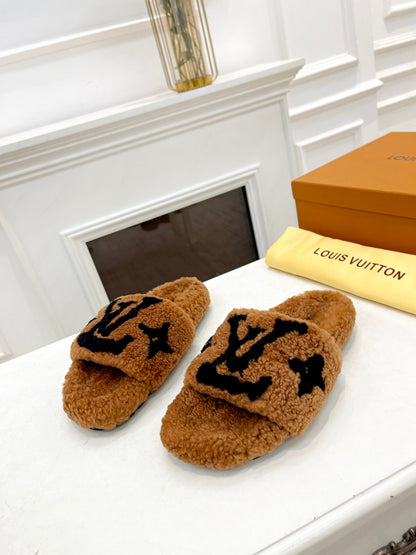 LOUIS VUITTON LV FLAT SLIPPER IN GINGERBREAD BROWN MIX BLACK SHEARLING