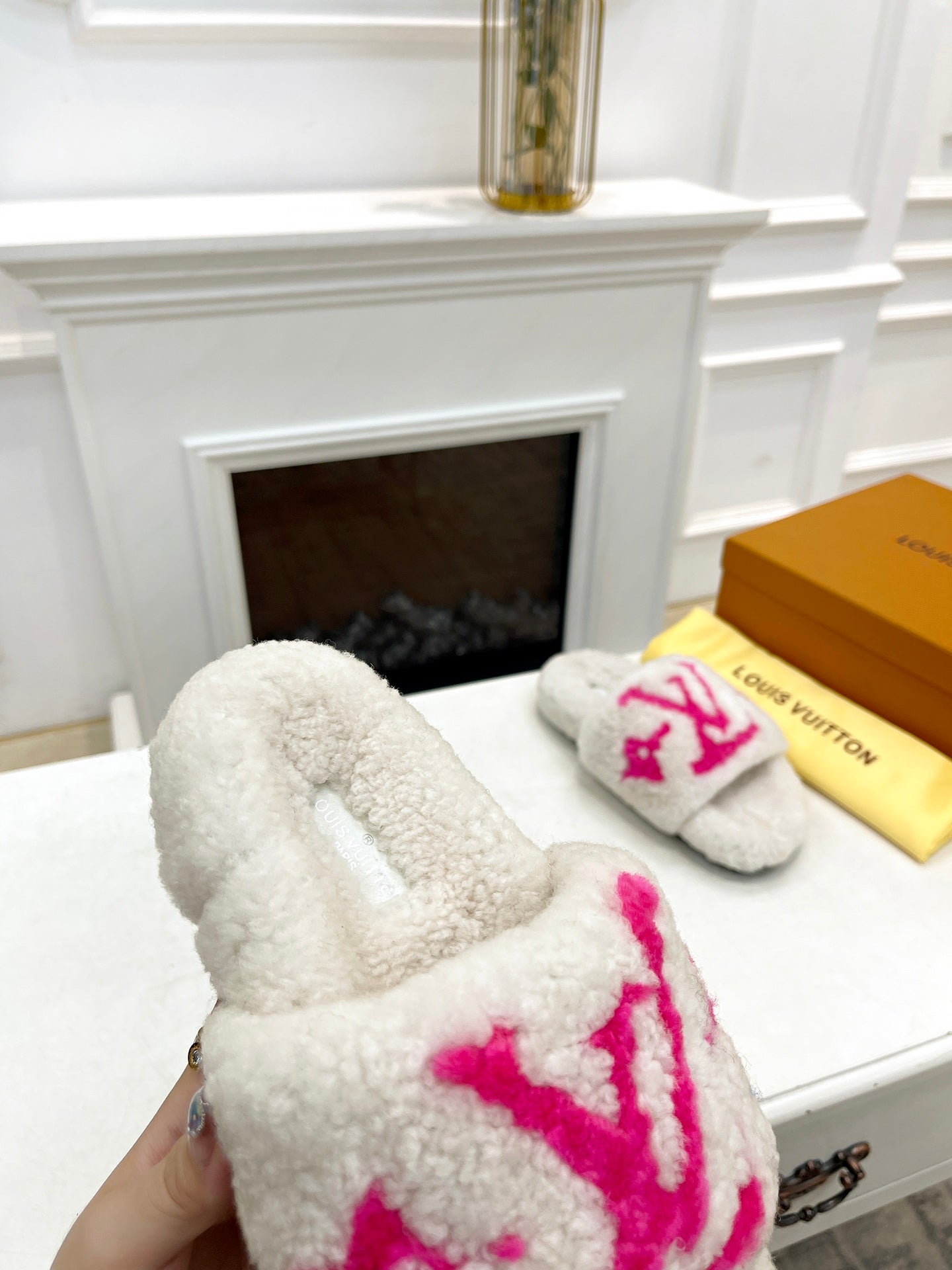 LOUIS VUITTON LV FLAT SLIPPER IN WHITE MIX BRIGHT PINK SHEARLING