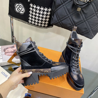 LOUIS VUITTON LAUREATE PLATFORM BOOTS IN BLACK SUEDE AND CHOCOLATE BROWN CALFSKIN