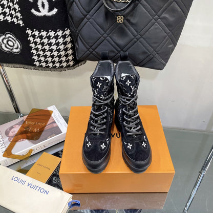 LOUIS VUITTON LAUREATE PLATFORM BOOTS IN BLACK MIX WHITE SUEDE AND MONOGRAM JACQUARD PATTERN
