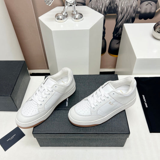 LOUIS VUITTON SL/61 SNEAKERS IN WHITE CALFSKIN