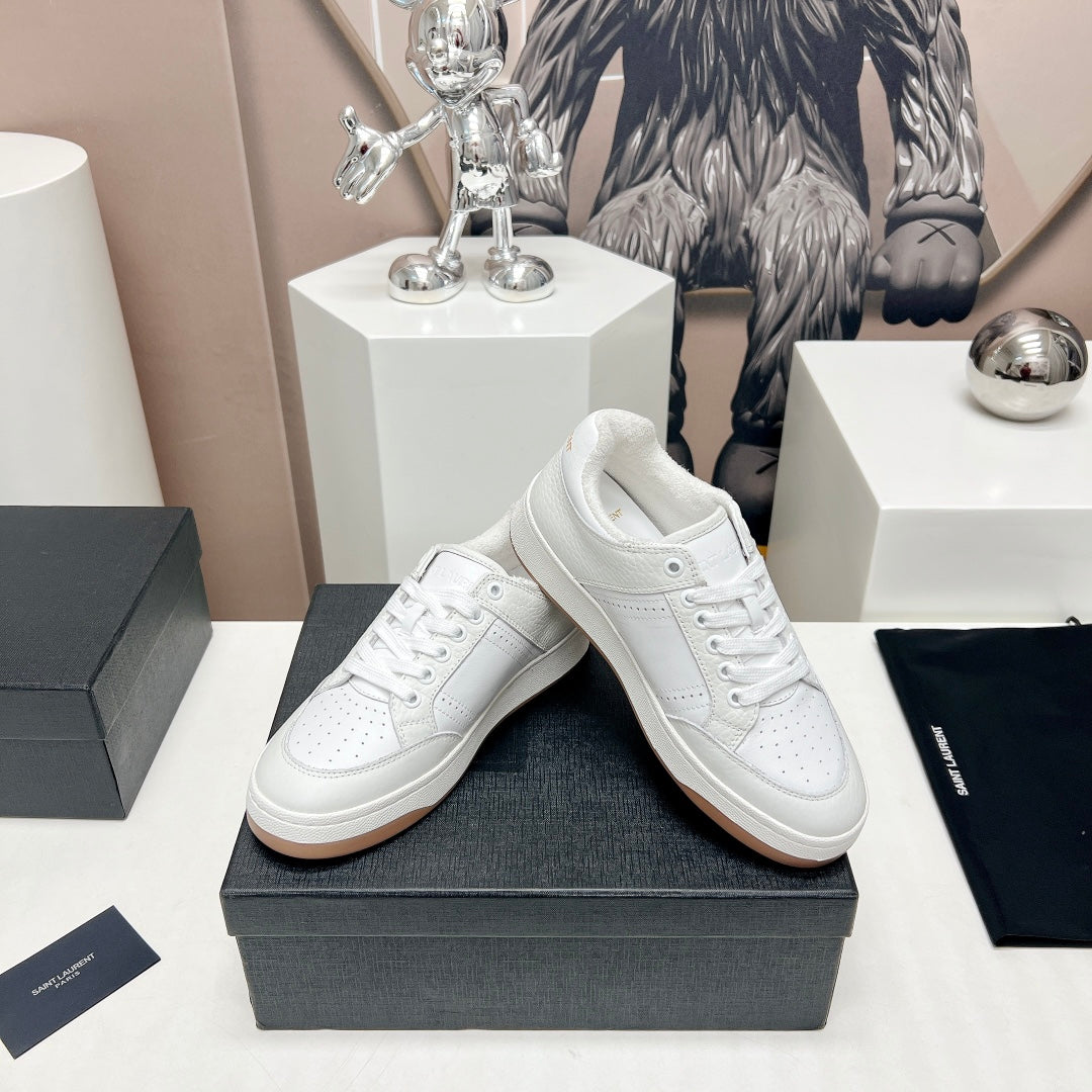 LOUIS VUITTON SL/61 SNEAKERS IN WHITE CALFSKIN