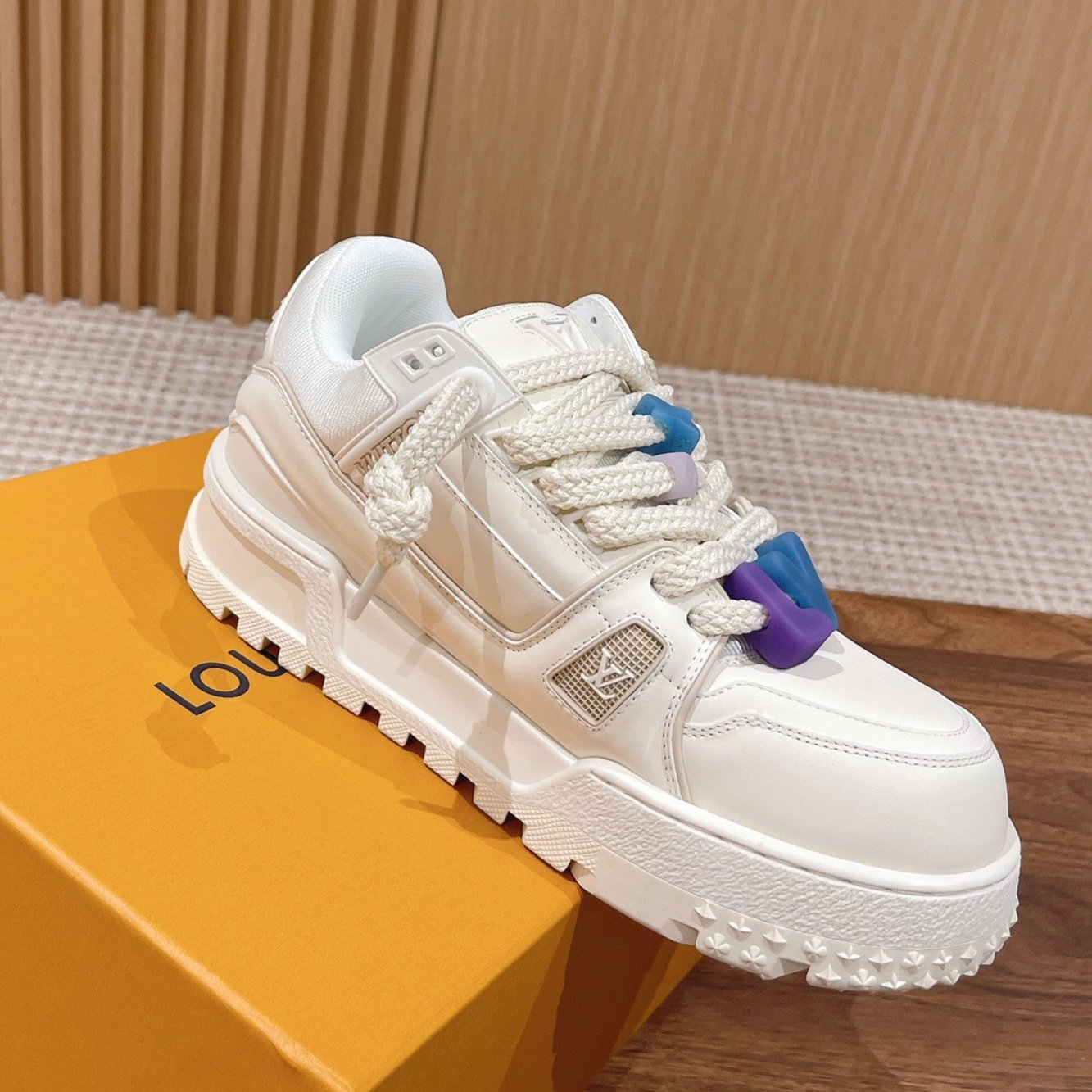 LOUIS VUITTON LV Trainer Maxi Sneaker White Calfskin