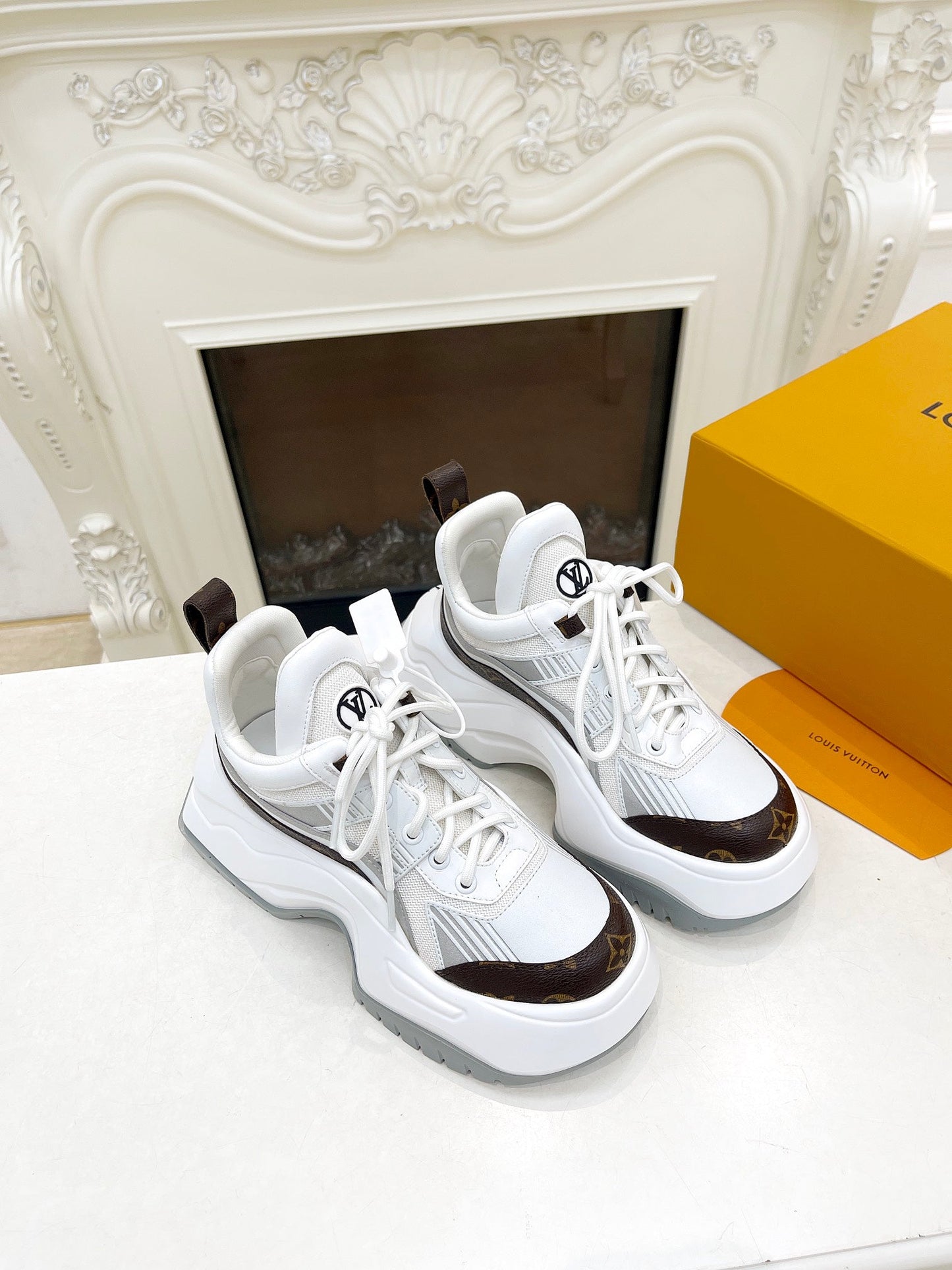 LOUIS VUITTON LV ARCHLIGHT 2.0 PLATFORM SNEAKER IN WHITE MIX BROWN MIX OF MATERIALS