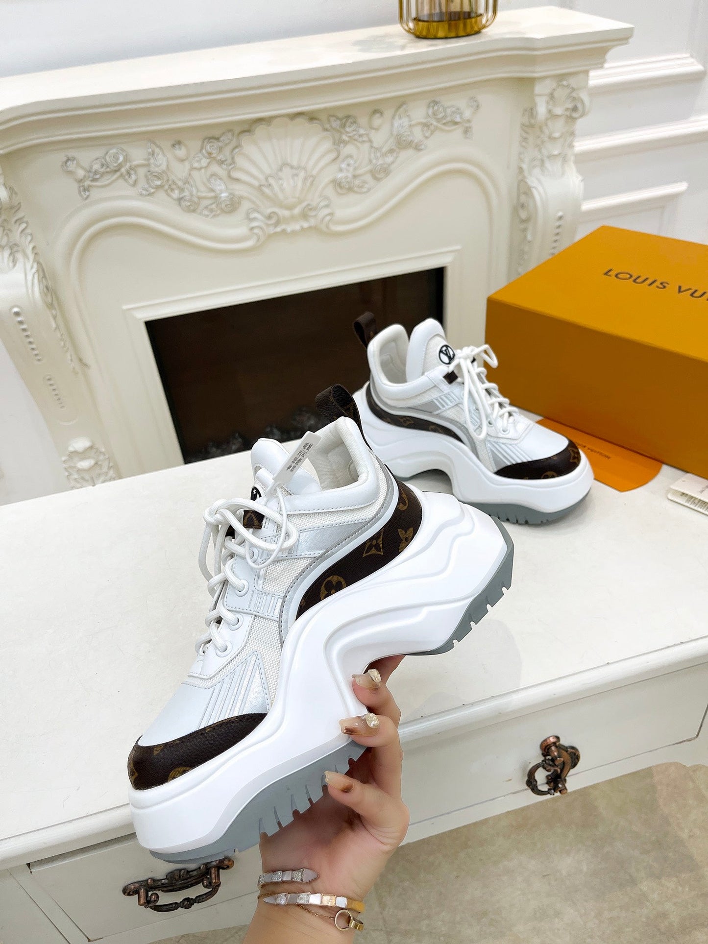 LOUIS VUITTON LV ARCHLIGHT 2.0 PLATFORM SNEAKER IN WHITE MIX BROWN MIX OF MATERIALS
