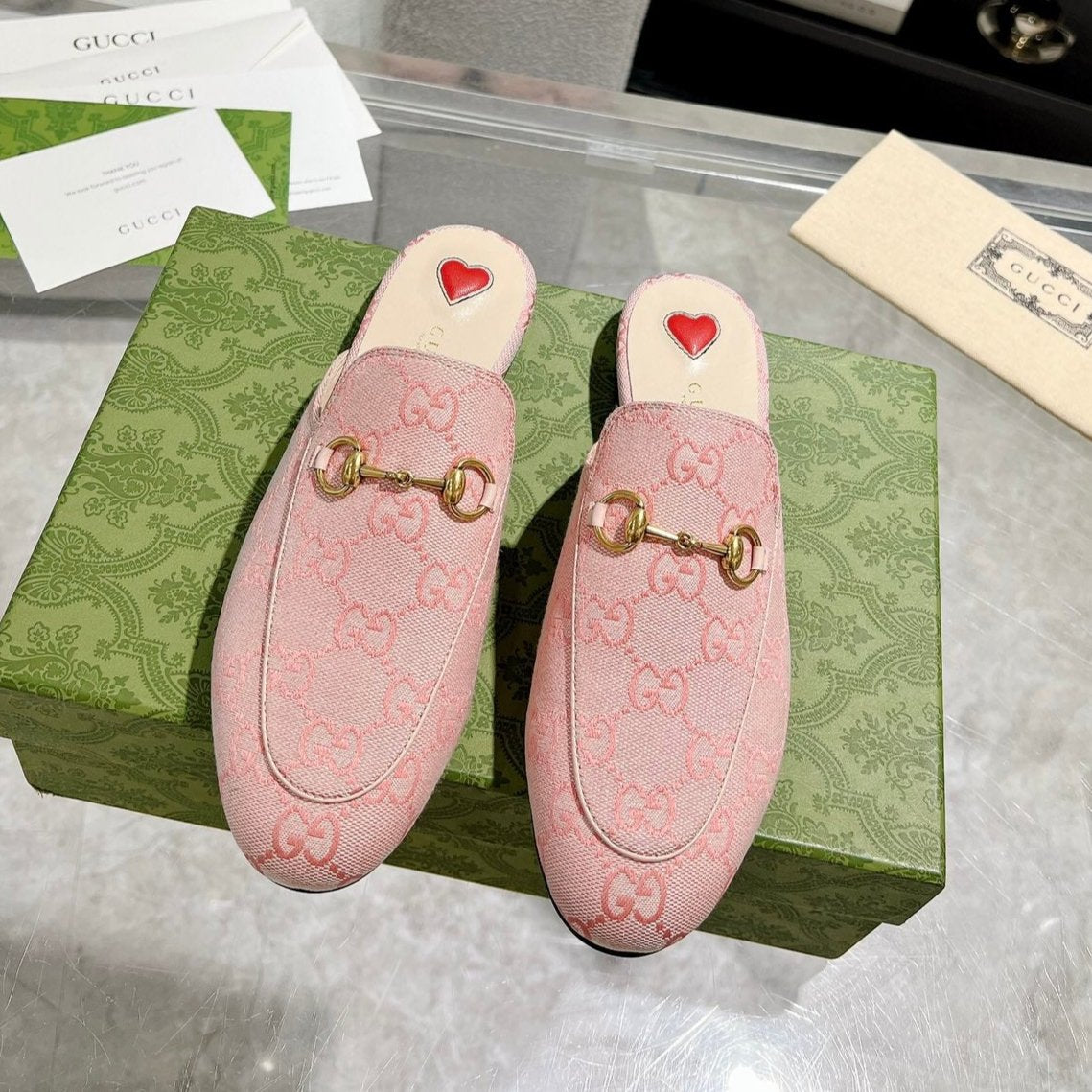 GUCCI MEN'S MULE WITH HORSEBIT IN PINK PASTEL MONOGRAM JACQUARD FABRIC