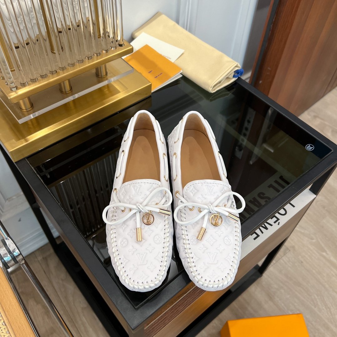 LOUIS VUITTON LV GLORIA FLAT LOAFER LOGO STAMPING WHITE