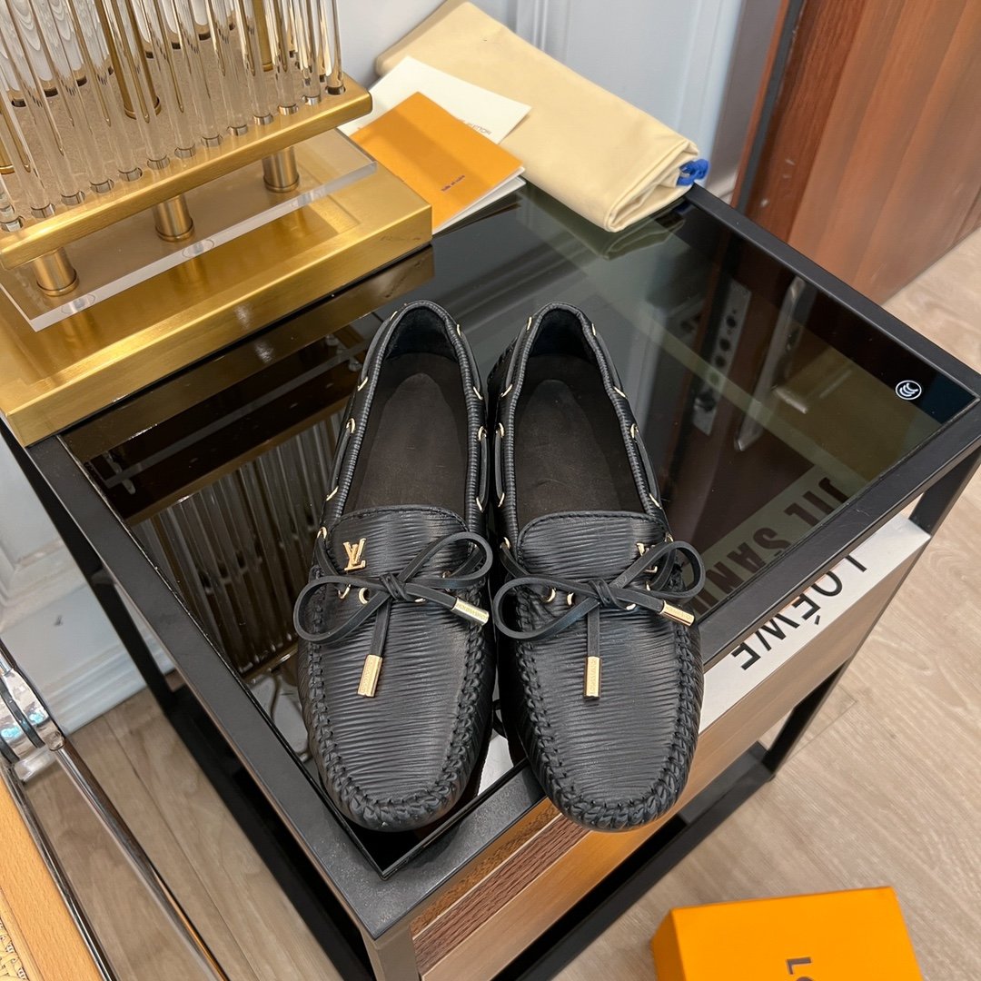 LOUIS VUITTON LV GLORIA FLAT LOAFER PLAIN BLACK
