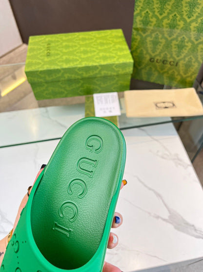 GUCCI PLATFORM SANDALS IN EMERALD GREEN MONOGRAM IMPORTED TPU