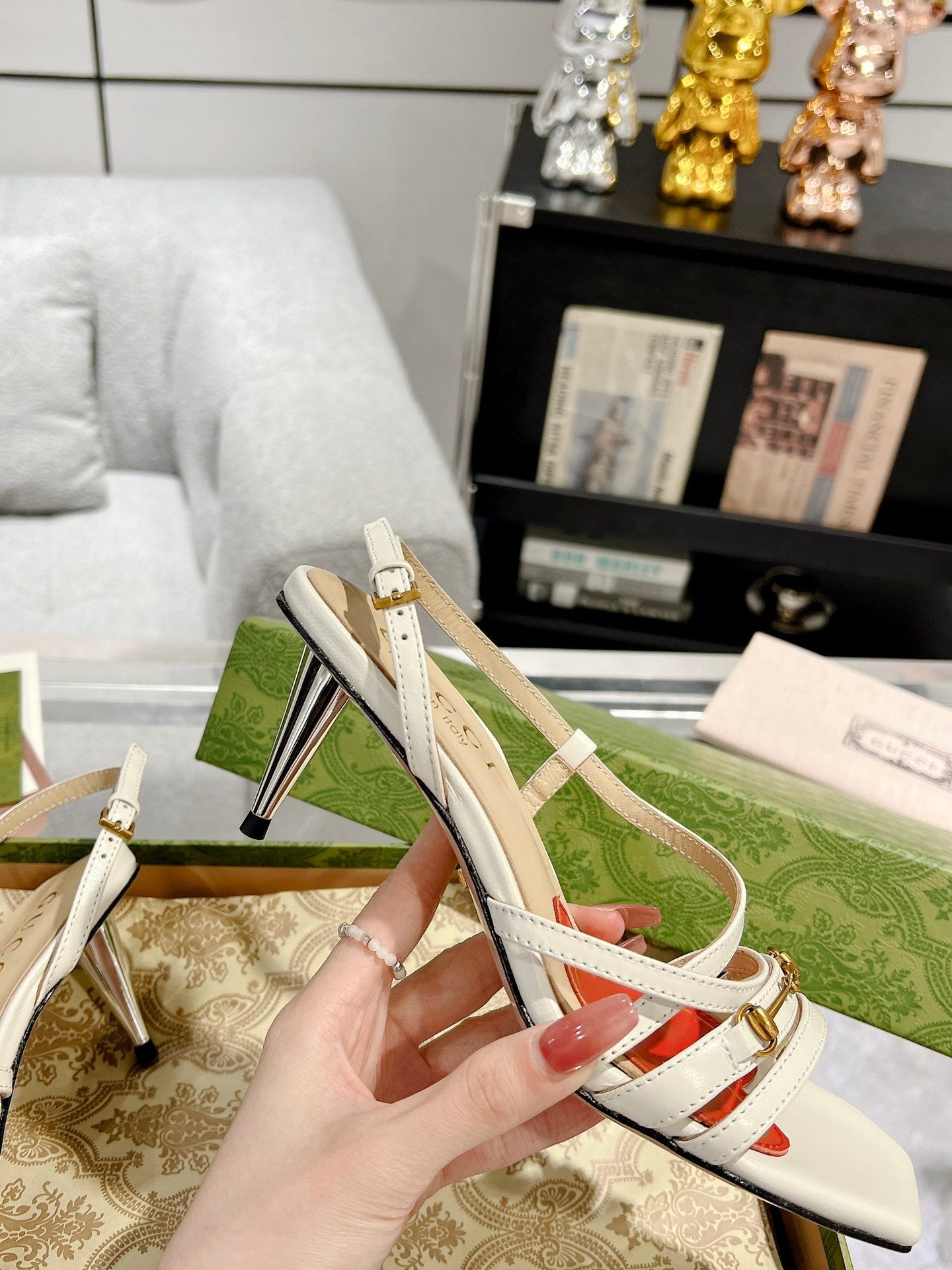GUCCI HIGH HEEL 65MM IN WHITE CALFSKIN WITH RED HEART