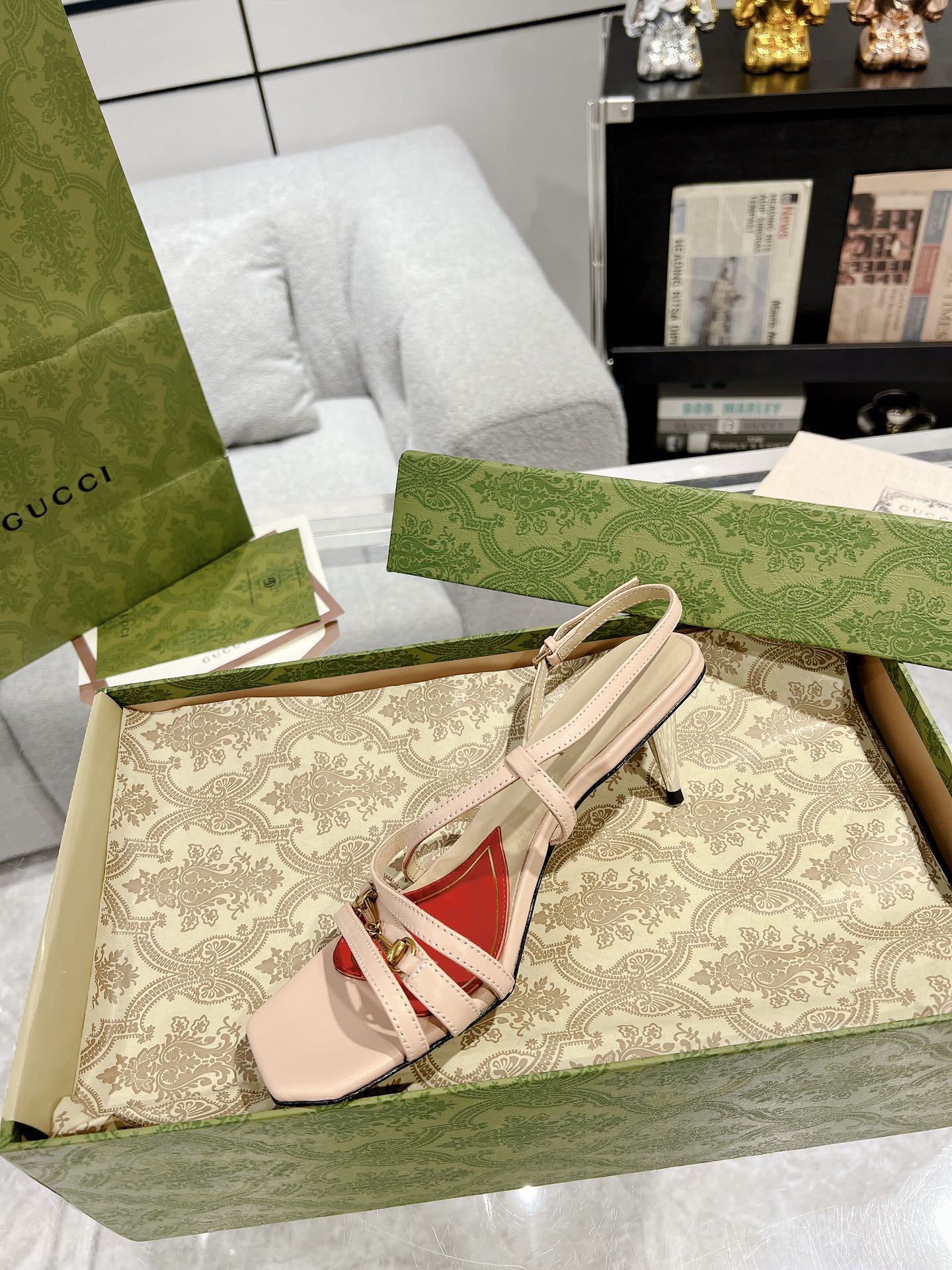 GUCCI CLASSIC STRAPPY HEEL SANDAL PASTEL PINK CALFSKIN
