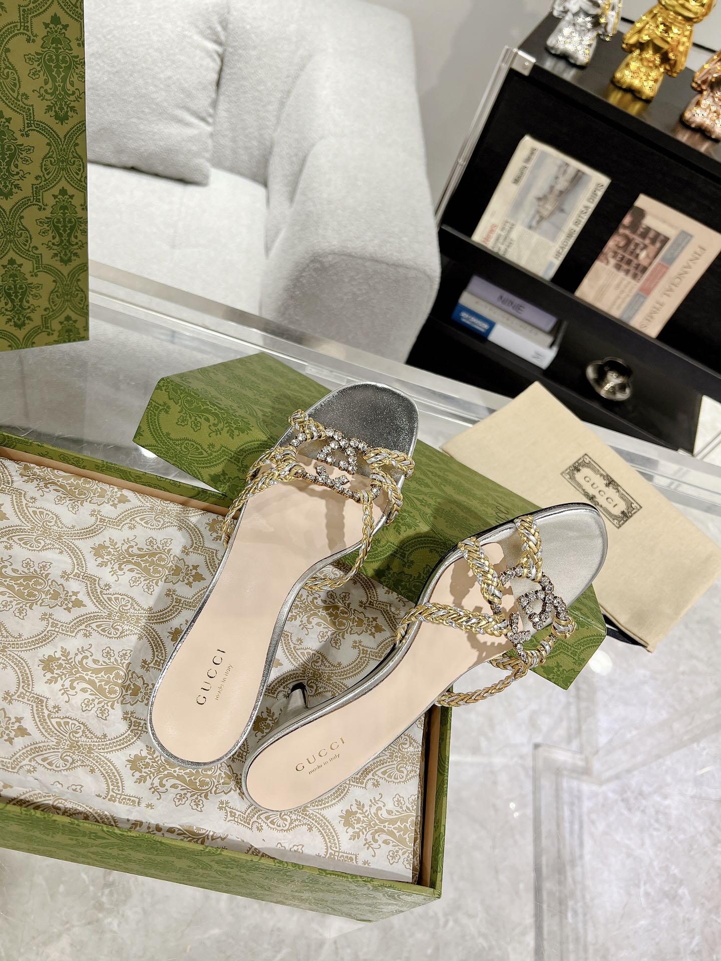 GUCCI CRYSTAL MID - HEEL SILVER CALFSKIN