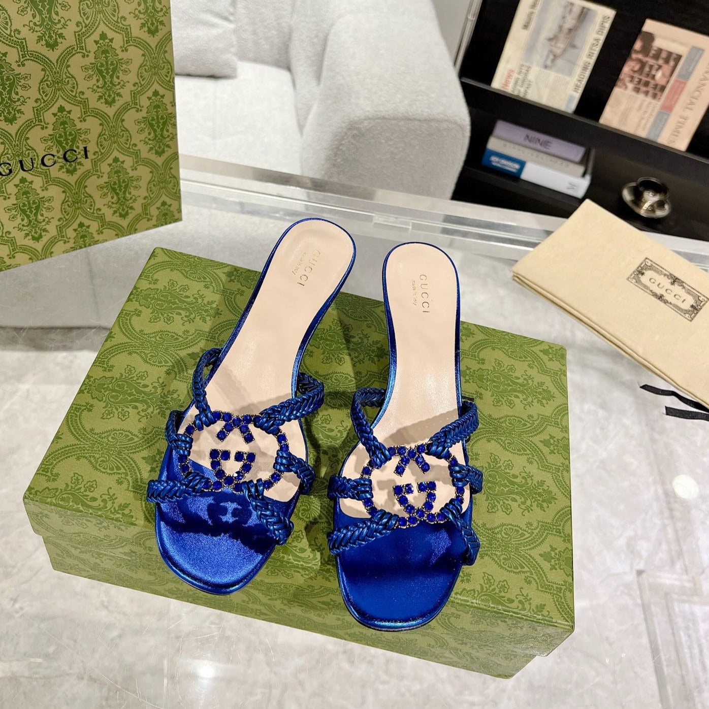GUCCI CRYSTAL MID - HEEL AZURE CALFSKIN