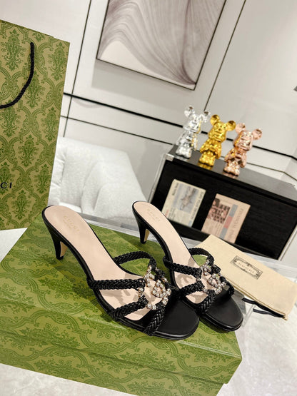 GUCCI CRYSTAL MID - HEEL BLACK CALFSKIN