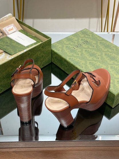GUCCI 120 INTERLOCKING G SANDAL CARAMEL CALFSKIN