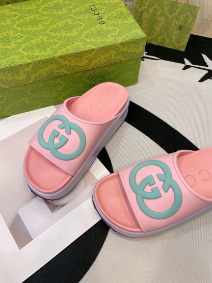 GUCCI INTERLOCKING G SLIDE SANDAL IN BABY PINK IMPORTED TPU