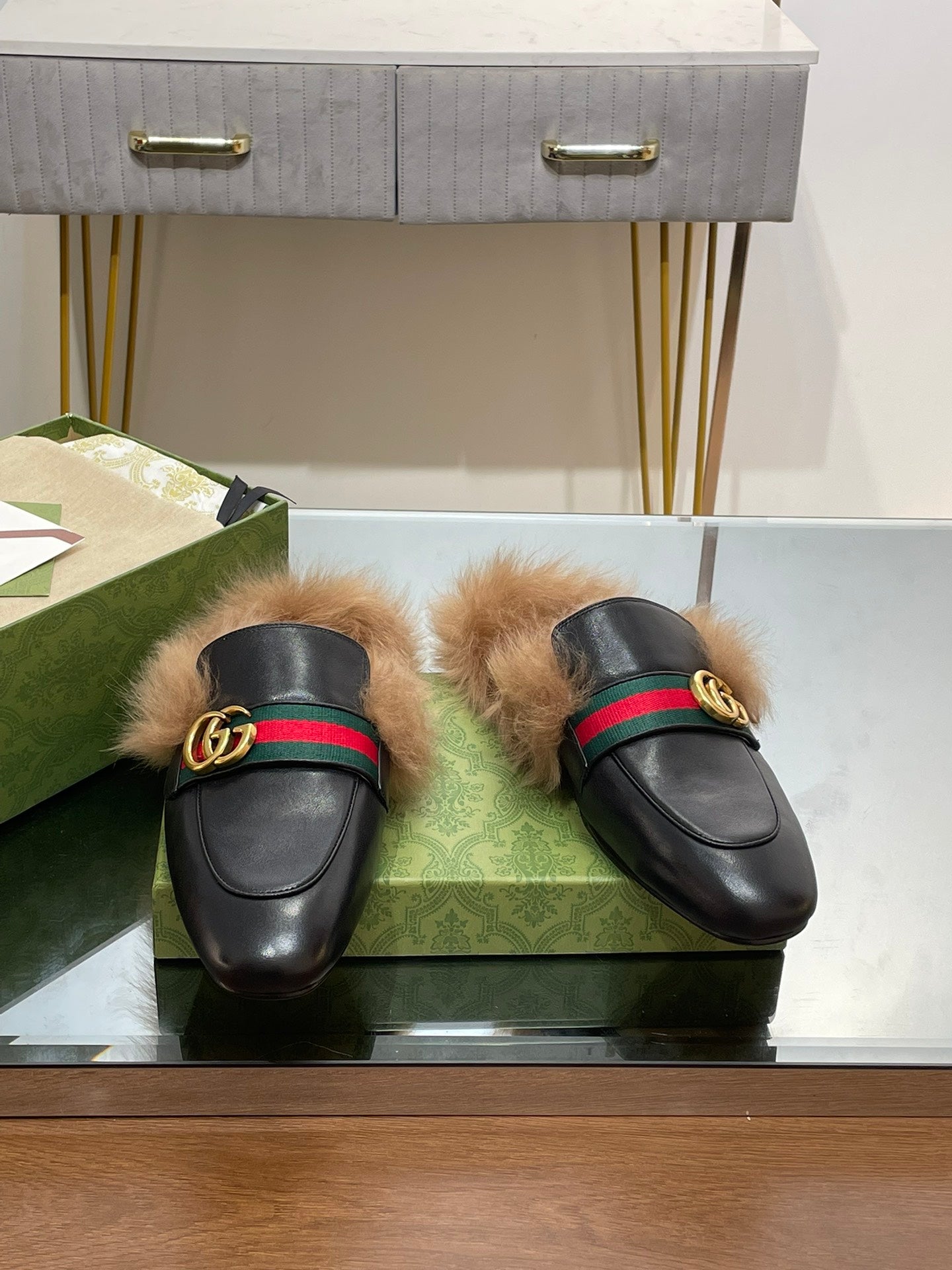 GUCCI 2015 RE-EDITION MEN'S PRINCETOWN IN BLACK CALFSKIN AND LAMB WOOL LINING