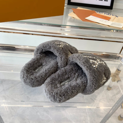 LOUIS VUITTON LV WOMEN'S PASEO FLAT SLIPPER IN GREY FLEECE