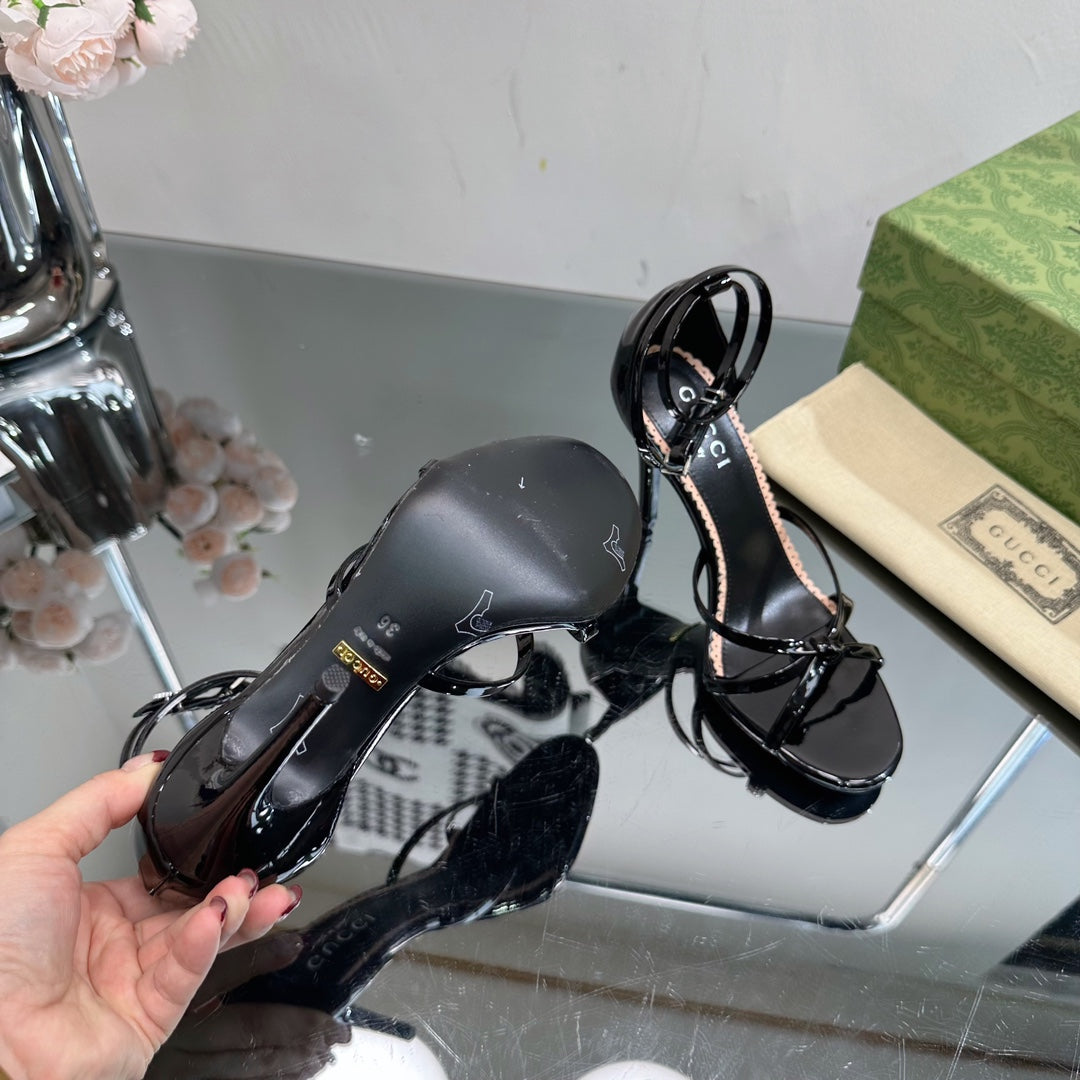 GUCCI 105 STRAPPY SANDAL BLACK LAMBSKIN
