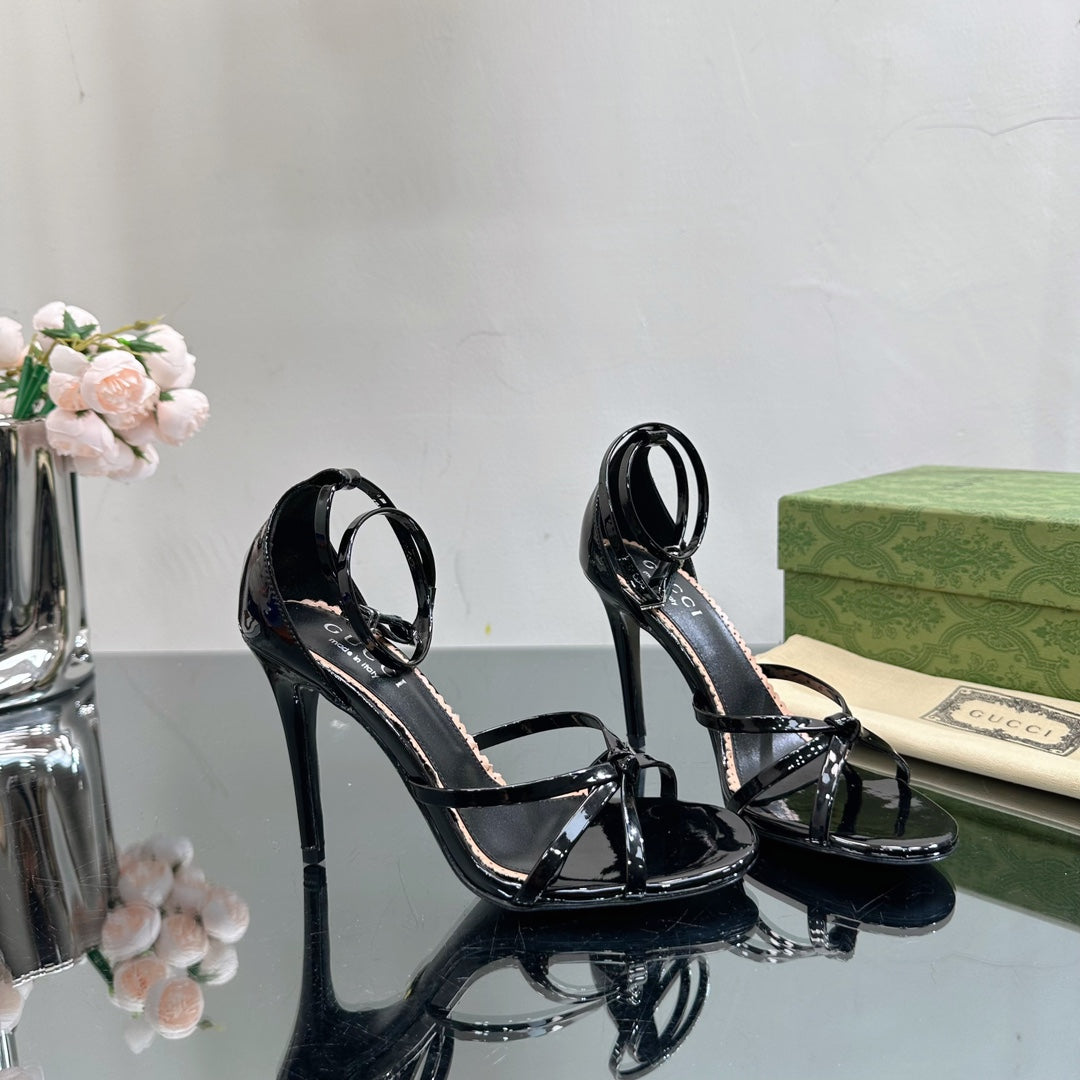 GUCCI 105 STRAPPY SANDAL BLACK LAMBSKIN
